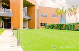 4 & Co Coworking Spaces - Land O' Lakes