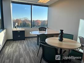 Regus | Parkwood Crossing Center