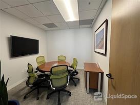 Carr Workplaces - Embarcadero Center