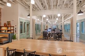 Common Desk - Wilmington