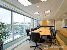 Regus | Pembrook Commons