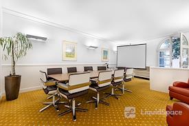 Regus | Paris, Signature, Georges V Bassano