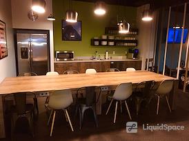 Regus | Arizona, Tempe - Wells Fargo Plaza