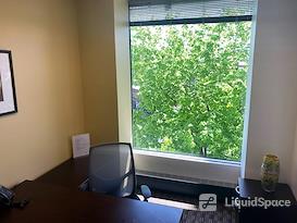 Regus- Westport