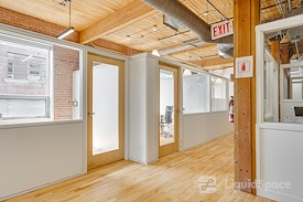Workhaus | Spadina