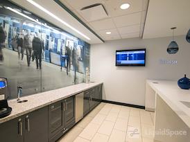Regus | 136 Madison Avenue