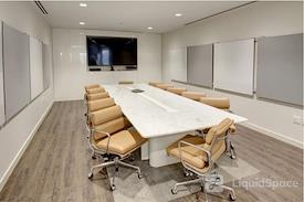 Bevmax Office Centers - Plaza District
