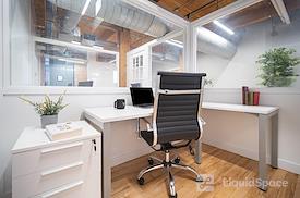 Workhaus | Spadina