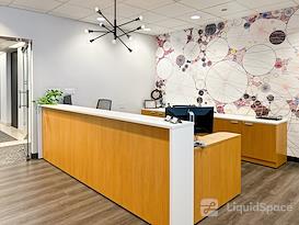 Regus | 401 North Michigan