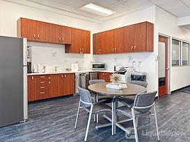 HQ | IL, Naperville - Route 59