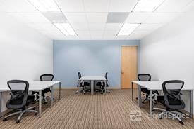 Regus || Warner Center