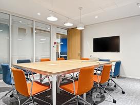 Regus | Shanghai, Harbor Ring Plaza