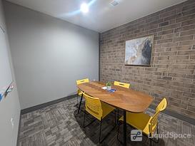 The Common - Community Workspace Bragg