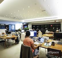 Wanchai | Phoenix Bldg.