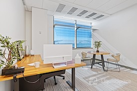 Office Evolution - Golden