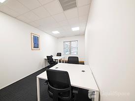 Regus | Luton, Capability Green