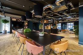 Wizu Workspace | Portland House