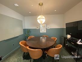 Bond Collective Center City (Station House)