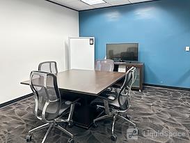 Regus | Northwest Freeway