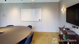 FORA | One Canada Square