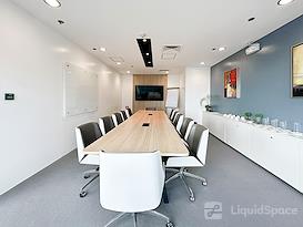 Regus | Manila, PBCom Tower