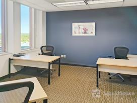 Regus | MI, Troy - Columbia Center