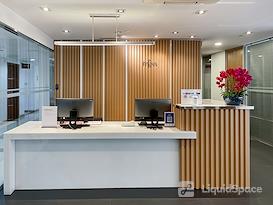 Regus | Hangzhou Foreign Economy & Trade Plaza