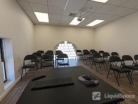 Mariners Harbor National Bank Building