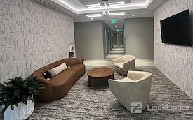 Venture X | Chesapeake – Summit Pointe at Greenbrier