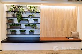 560 Flex by Cummins Station