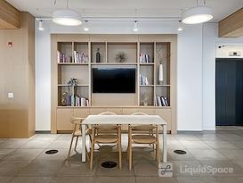 SPACES | ON, Toronto - Spaces Liberty Village