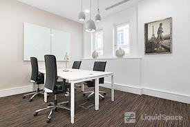 Signature | Paris, 72 Faubourg St Honoré