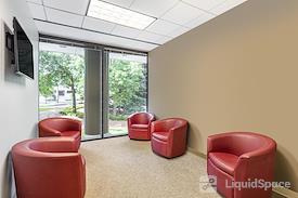 Regus | Sterling Pointe (Office Suites Plus)