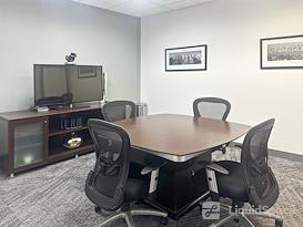 Regus | Arroyo Crossing