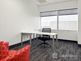 Regus | NC, Greensboro - 301 N Elm