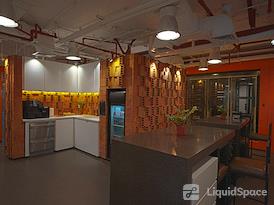 Regus | Cebu, Apple One Equicom Tower