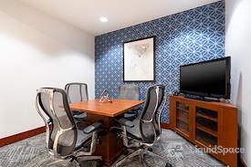 Regus | Centerpointe