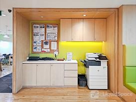 Regus | Bangkok, Interchange 21