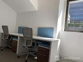 Emerge212 - 125 Park Avenue