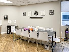 Regus | CA, Citrus Heights - Kingswood Drive