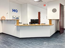 HQ | IL, Naperville - Wall St