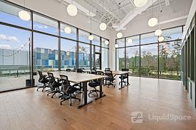 Common Desk - City Place