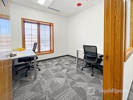 HQ | IL, Naperville - South Washington St