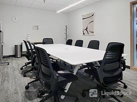 Regus | Everett - Airport Rd