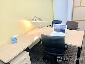 Beautiful Office Suites !! Window Water Front View!!!