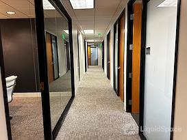 (VON) Von Karman Corporate Center