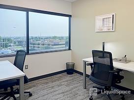 Regus | NJ, Hasbrouck Heights - State Route 17