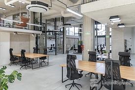 Puzl CowOrKing Budapest