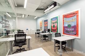 Regus | Quebec, Montreal - Mile End