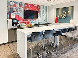 Regus | Roseville - Bonestroo